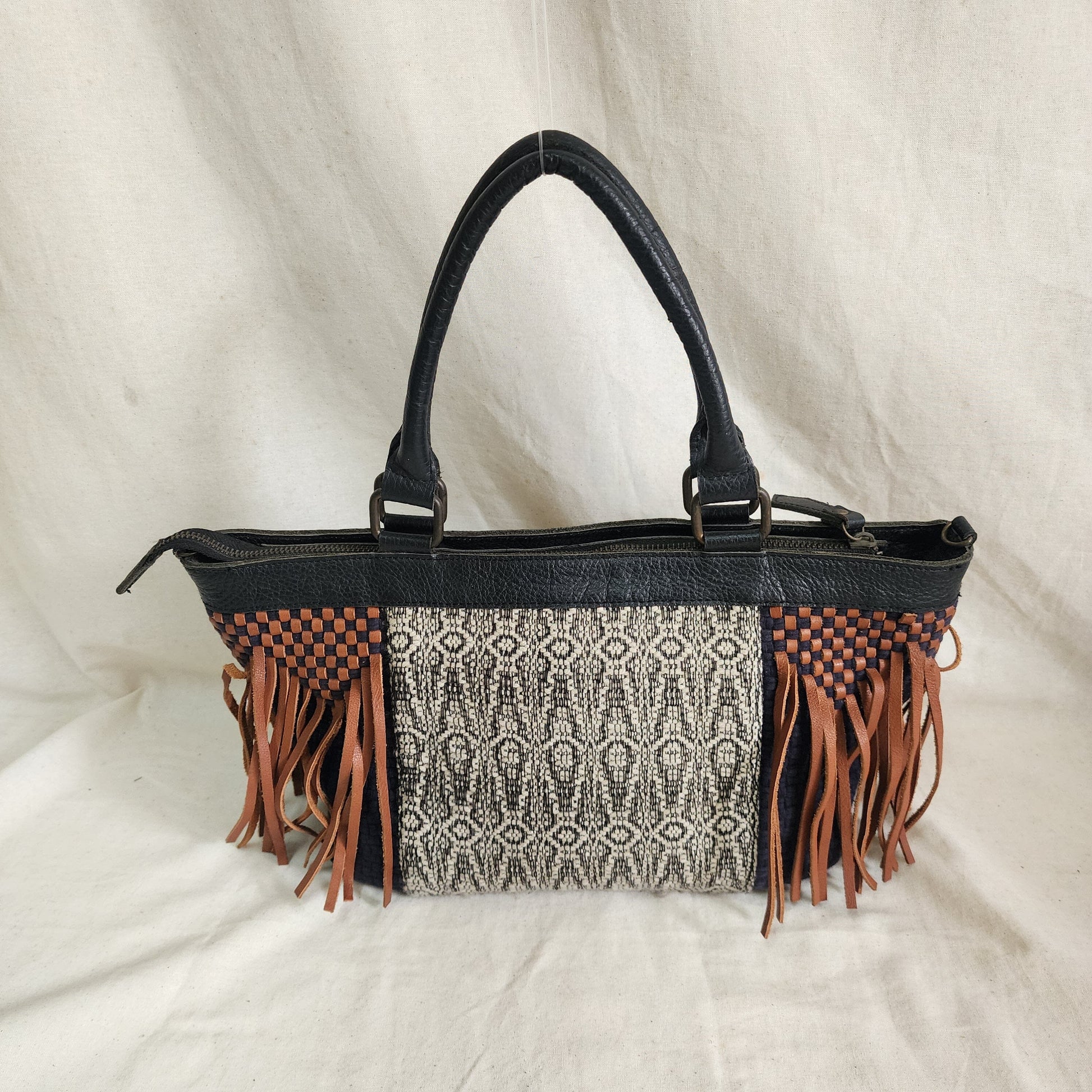 [SAMPLE] Bianca Hand Bag w/out Sling Fashion Rags2Riches