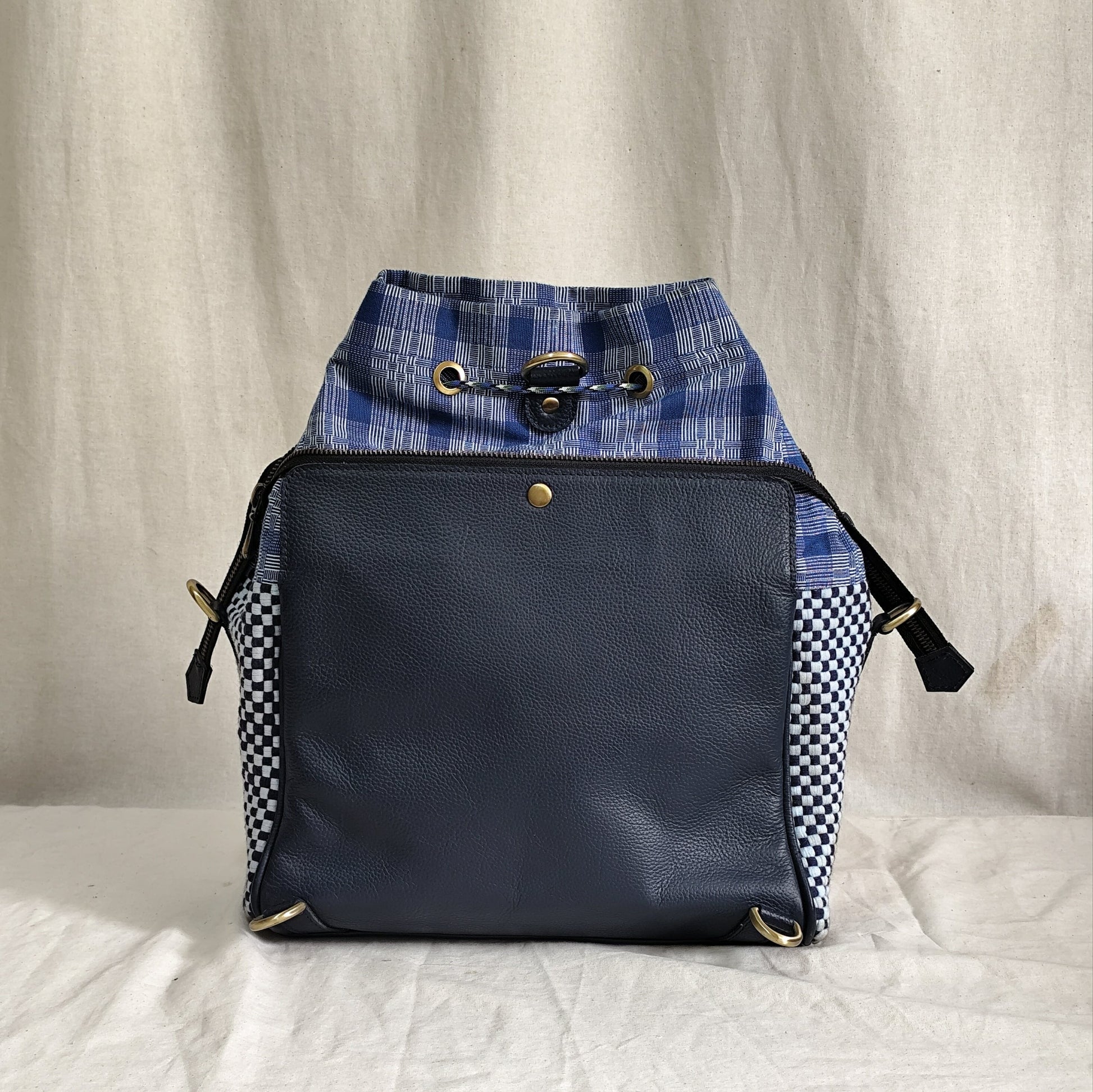 [SAMPLE] Leonor Convertible Backpack Monochrome Navy Fashion Rags2Riches
