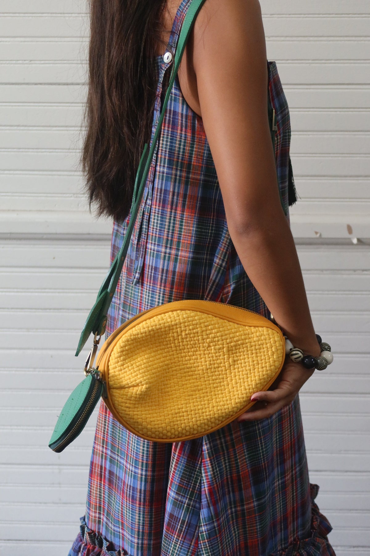 [Ships Out: Sep 28] Mangga Fruit Bag Fashion Rags2Riches