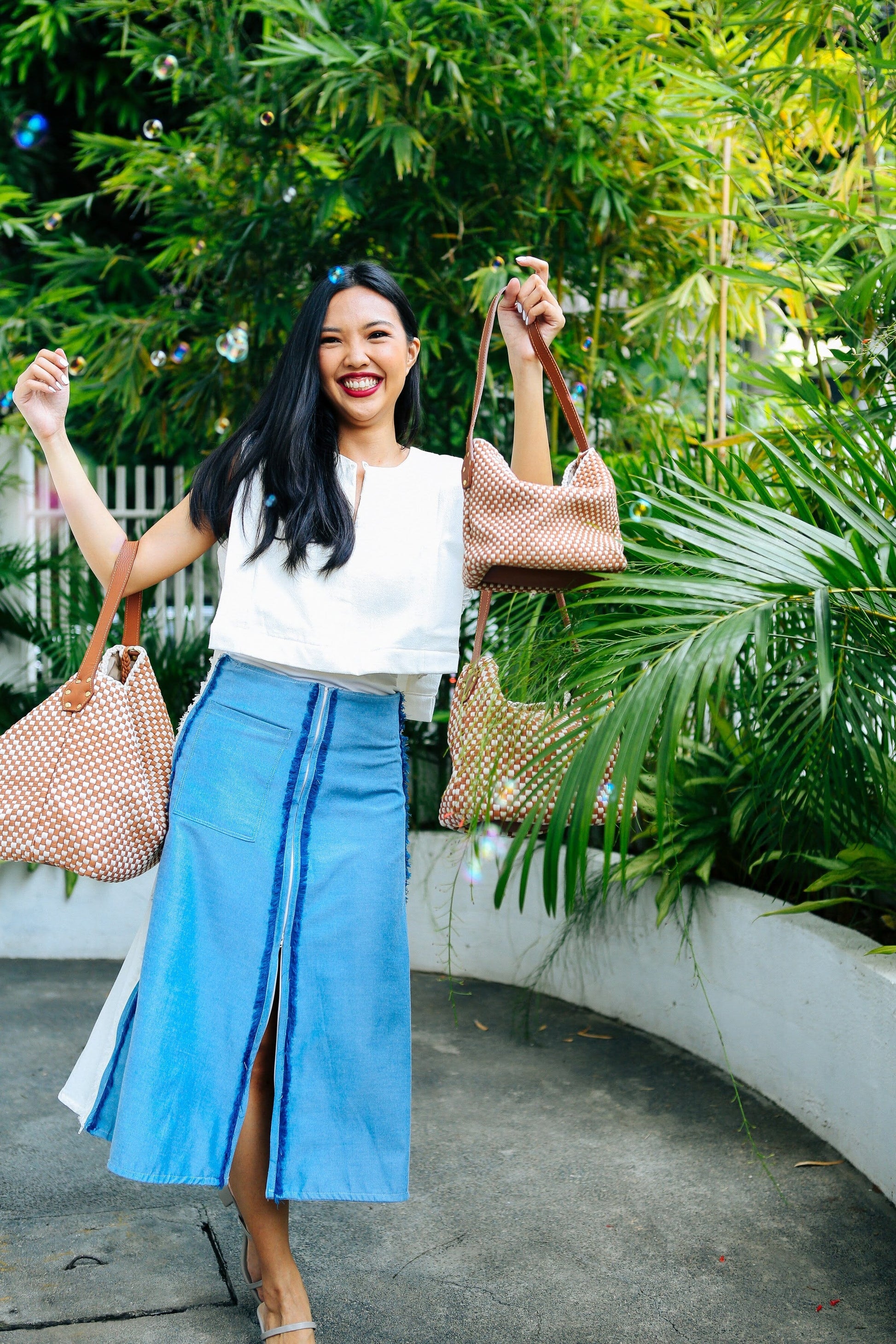 [Ready Today] Buslo Micro Checkerboard Tan & Beige with Longer Handles Fashion Rags2Riches